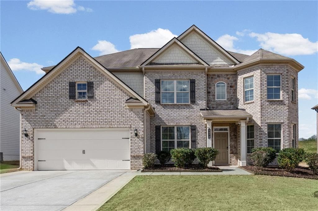 5 bedroom, 4 bathroom, 3,506 sq ft single family residence for sale at 5470 Mirror Lake Drive, Cumming, GA 30028 — photo 1 of 48