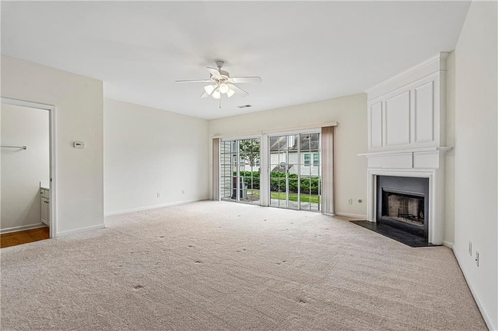 3 bedroom, 3 bathroom, 1,410 sq ft townhouse under contract at 945 Prestwyck Court, Alpharetta, GA 30004 — photo 6