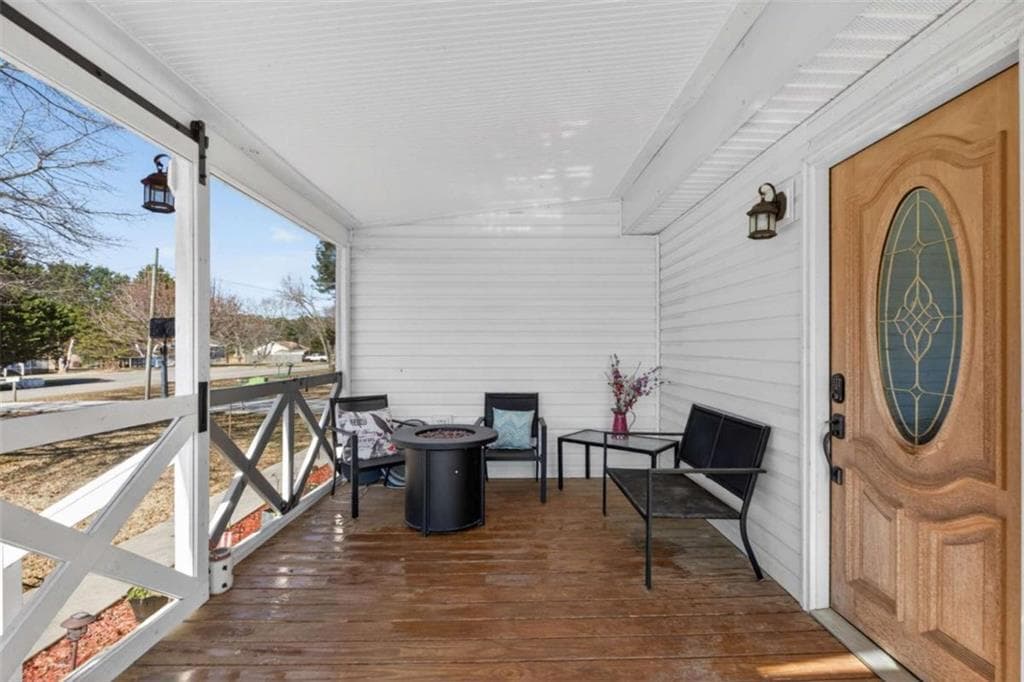 4 bedroom, 2 bathroom, 1,880 sq ft single family residence for sale at 507 Grogan Road, Buchanan, GA 30113 — photo 4