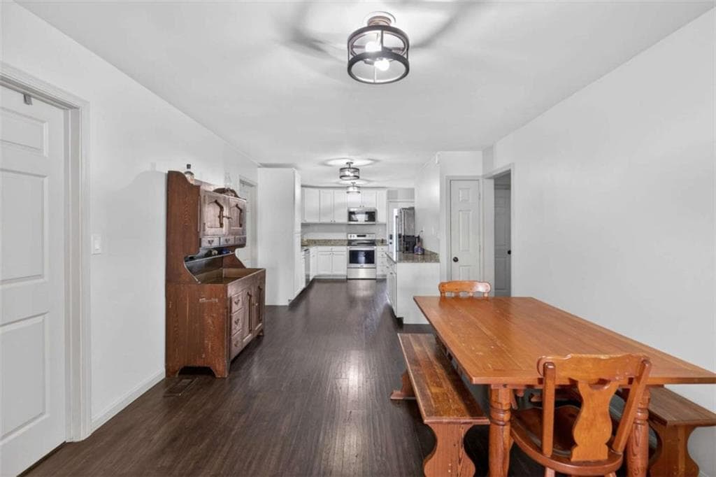 4 bedroom, 2 bathroom, 1,880 sq ft single family residence for sale at 507 Grogan Road, Buchanan, GA 30113 — photo 9
