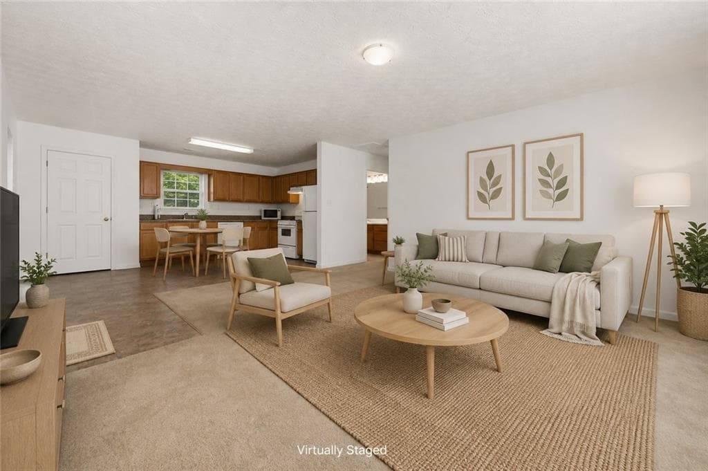 3 bedroom, 2 bathroom, 1,343 sq ft single family residence for sale at 6955 Satterlee Woods Lane, Austell, GA 30168 — photo 6