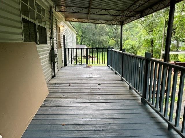 3 bedroom, 2 bathroom, 1,568 sq ft single family residence for sale at 4467 Timberland Circle, Acworth, GA 30102 — photo 3