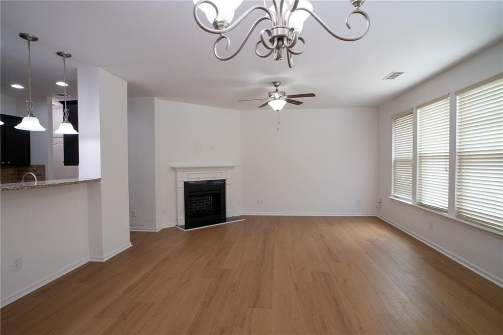 3 bedroom, 3 bathroom, 1,969 sq ft townhouse for sale at 2306 Bellyard Drive, Buford, GA 30519 — photo 4