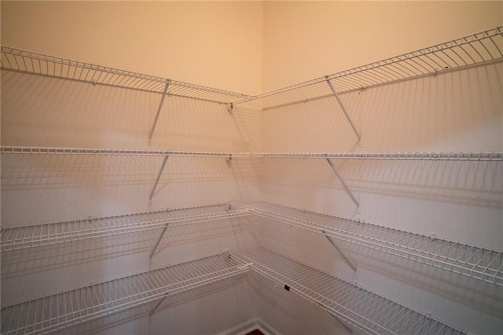 3 bedroom, 3 bathroom, 1,969 sq ft townhouse for sale at 2306 Bellyard Drive, Buford, GA 30519 — photo 8