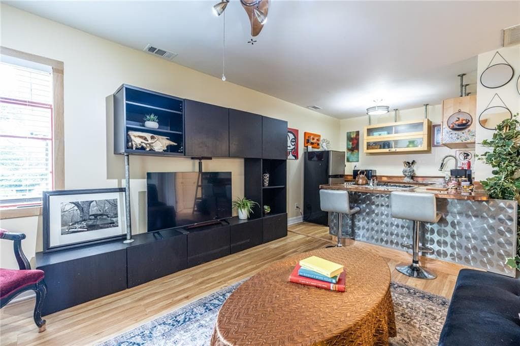 1 bedroom, 1 bathroom duplex for rent at 150 South Avenue 2, Atlanta, GA 30315 for $2,200 a month — photo 8