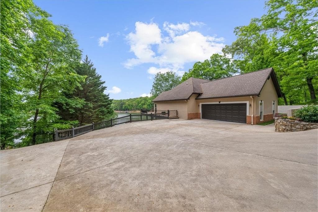 4 bedroom, 4 bathroom, 4,497 sq ft single family residence for sale at 3386 Small Woods Lane, Gainesville, GA 30506 — photo 10