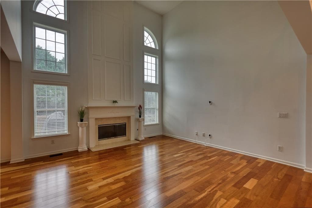 6 bedroom, 5 bathroom, 3,407 sq ft single family residence for sale at 1469 Granby Lane, Locust Grove, GA 30248 — photo 2