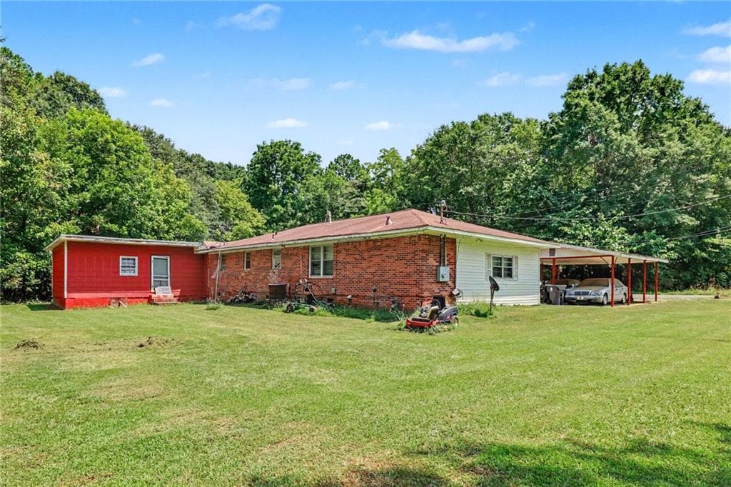3 bedroom, 3 bathroom, 2,375 sq ft single family residence for sale at 931 Davenport Street, Cedartown, GA 30125 — photo 5