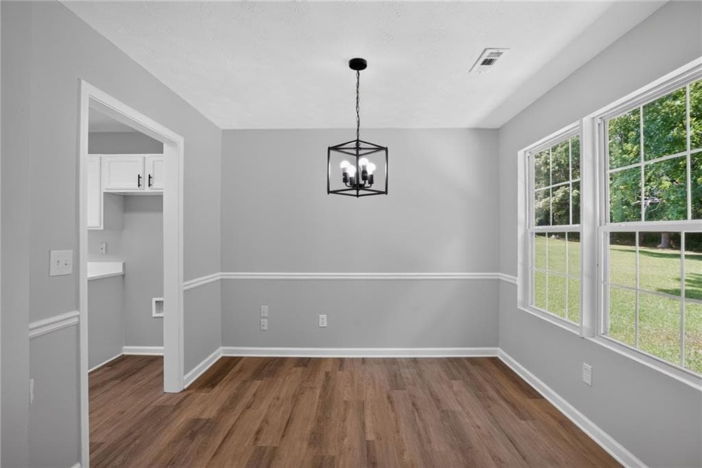 3 bedroom, 2 bathroom, 1,500 sq ft single family residence for sale at 2015 Jefferson Way, Mcdonough, GA 30252 — photo 8