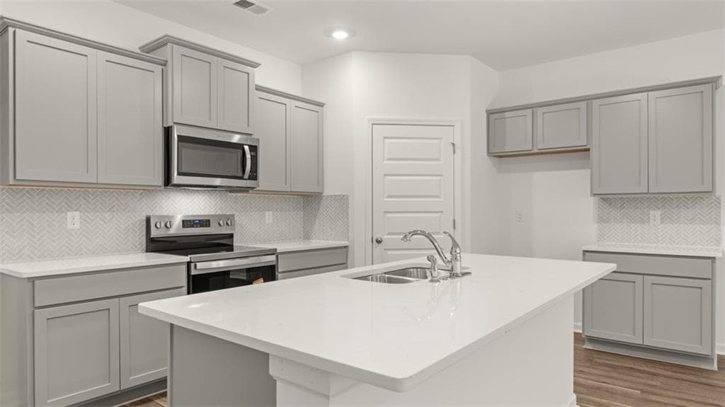 4 bedroom, 2 bathroom, 1,874 sq ft single family residence for sale at 105 Montgomery Drive, Stockbridge, GA 30281 — photo 5