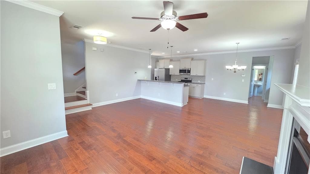 3 bedroom, 3 bathroom, 1,915 sq ft single family residence for sale at 2339 Village Grove Drive, Suwanee, GA 30024 — photo 7
