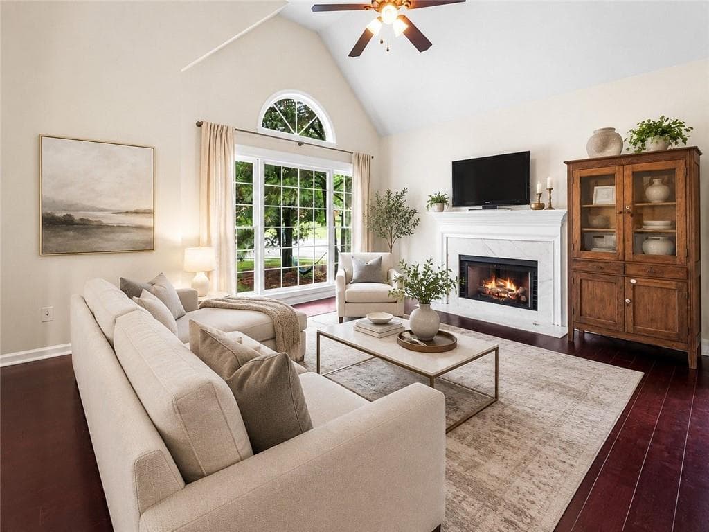 4 bedroom, 3 bathroom, 2,263 sq ft single family residence for rent at 105 Leyland Court, Fayetteville, GA 30215 for $3,000 a month — photo 2