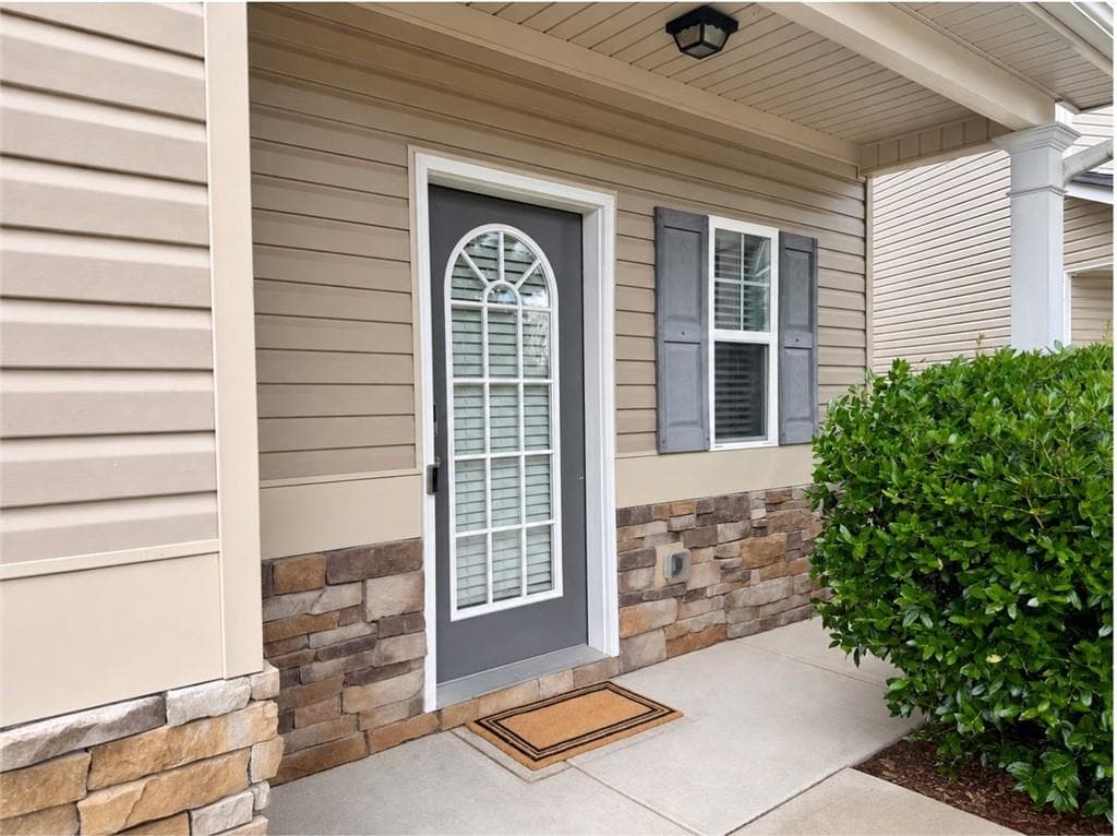 4 bedroom, 4 bathroom, 2,407 sq ft single family residence for rent at 291 Boulder Run, Hiram, GA 30141 for $2,300 a month — photo 2