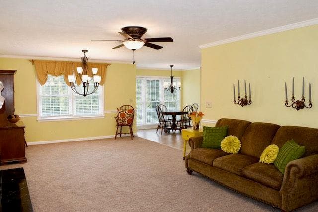 4 bedroom, 3 bathroom, 2,810 sq ft single family residence under contract at 823 Ridge Avenue, Stone Mountain, GA 30083 — photo 6