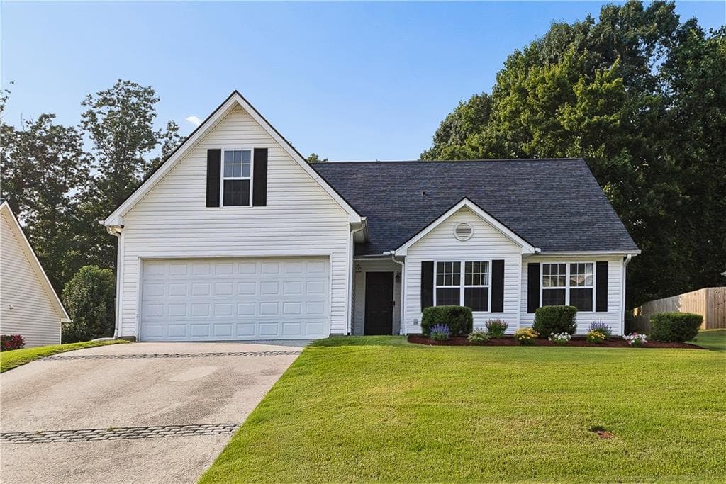 3752 Chesapeake Trace Lane, Flowery Branch, GA 30542 — most recent listing photo