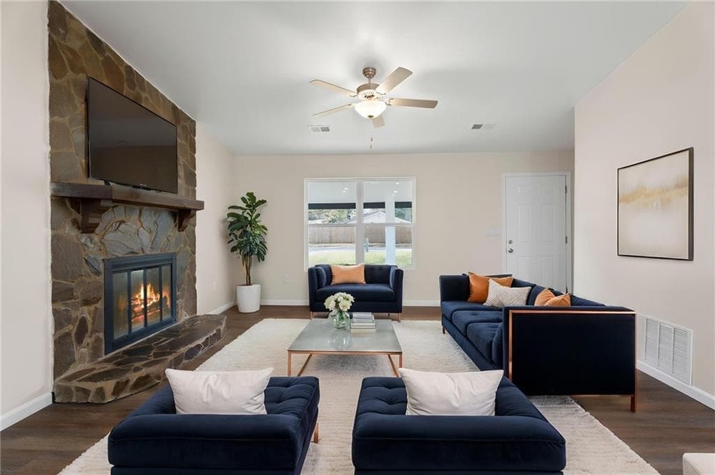 4 bedroom, 2 bathroom, 1,600 sq ft single family residence for sale at 20 Skylark Lane, Jonesboro, GA 30238 — photo 9