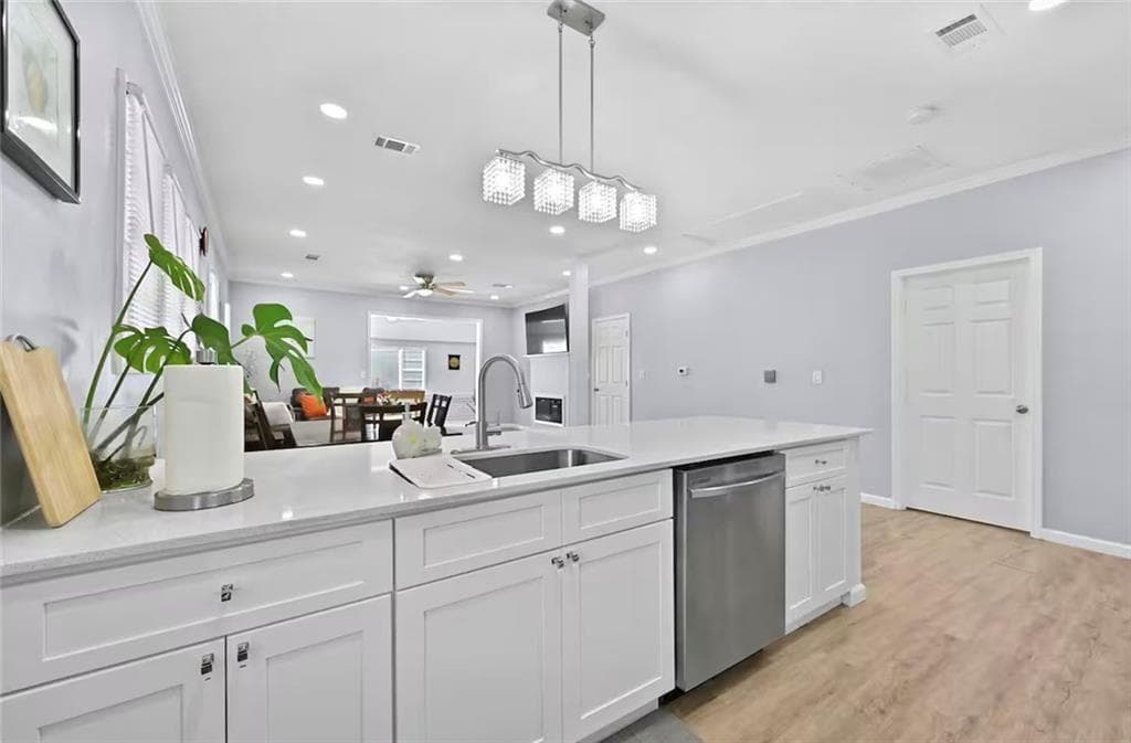3 bedroom, 2 bathroom, 1,580 sq ft single family residence for sale at 1405 North Avenue, Atlanta, GA 30318 — photo 7