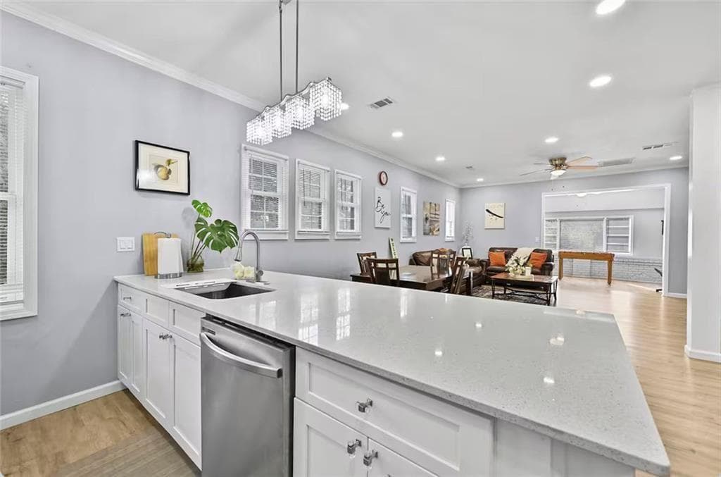 3 bedroom, 2 bathroom, 1,580 sq ft single family residence for sale at 1405 North Avenue, Atlanta, GA 30318 — photo 9