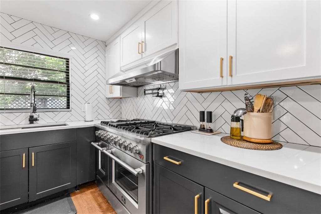 2 bedroom, 3 bathroom, 1,846 sq ft single family residence for sale at 1905 Windemere Drive, Atlanta, GA 30324 — photo 8