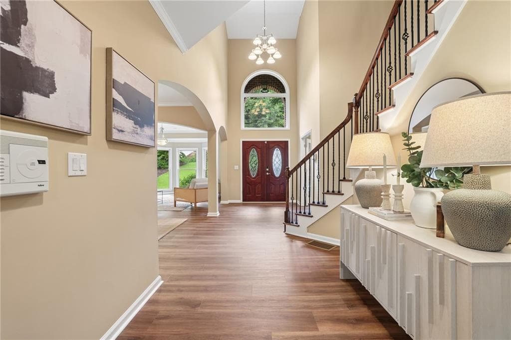 7 bedroom, 6 bathroom, 6,446 sq ft single family residence for sale at 2436 Fontainebleau Drive, Atlanta, GA 30360 — photo 4