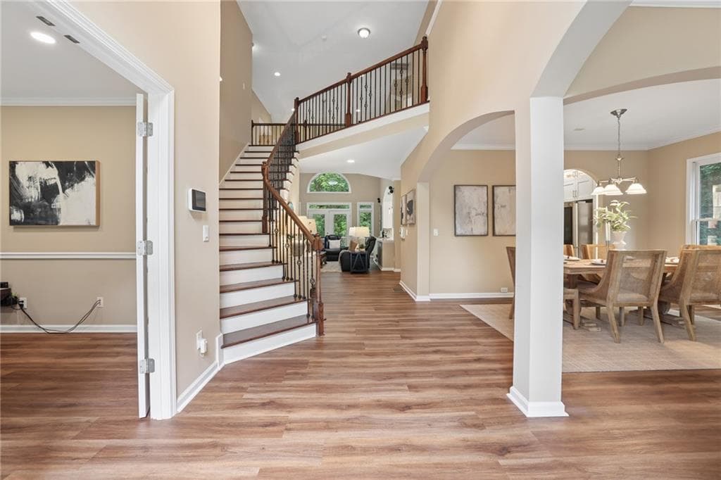 7 bedroom, 6 bathroom, 6,446 sq ft single family residence for sale at 2436 Fontainebleau Drive, Atlanta, GA 30360 — photo 3