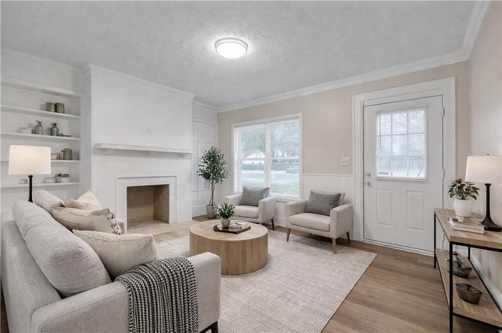 3 bedroom, 2 bathroom, 1,295 sq ft single family residence for sale at 1683 Candler Road, Decatur, GA 30032 — photo 5