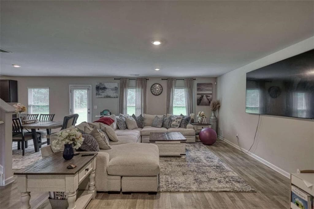 4 bedroom, 3 bathroom, 2,427 sq ft single family residence for sale at 95 Bridgemill Drive, Covington, GA 30014 — photo 4