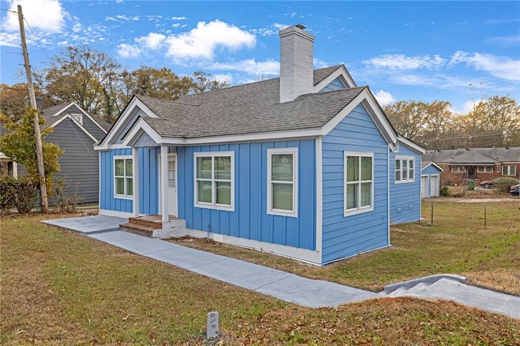 3 bedroom, 2 bathroom, 1,295 sq ft single family residence for rent at 1683 Candler Road, Atlanta, GA 30032 for $2,000 a month — photo 2