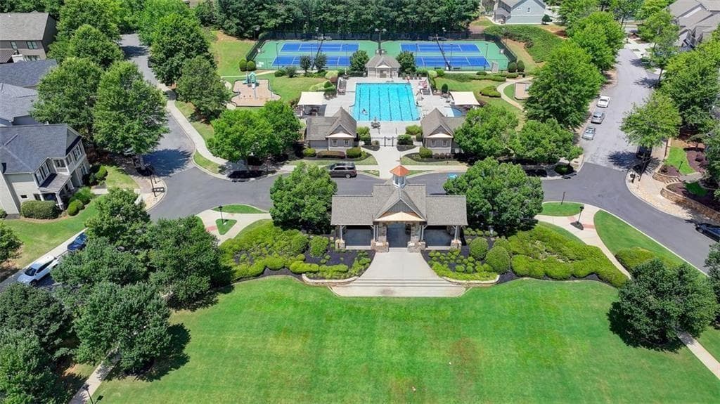 5 bedroom, 3 bathroom, 3,021 sq ft single family residence for rent at 4598 Arbor Crest Place, Suwanee, GA 30024 for $3,500 a month — photo 2