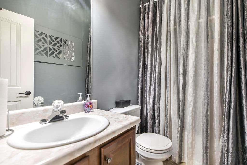 4 bedroom, 3 bathroom, 2,726 sq ft single family residence for sale at 315 Deven Court, Warner Robins, GA 31088 — photo 8