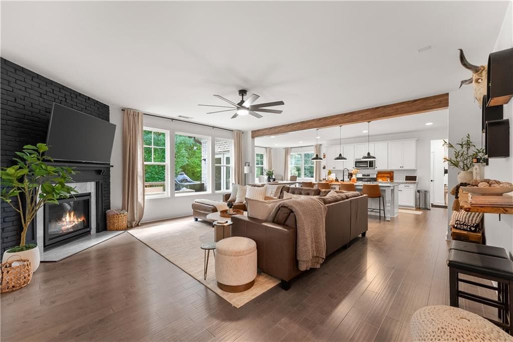 4 bedroom, 4 bathroom, 3,165 sq ft single family residence for sale at 41 Saint Ives Circle, Winder, GA 30680 — photo 9