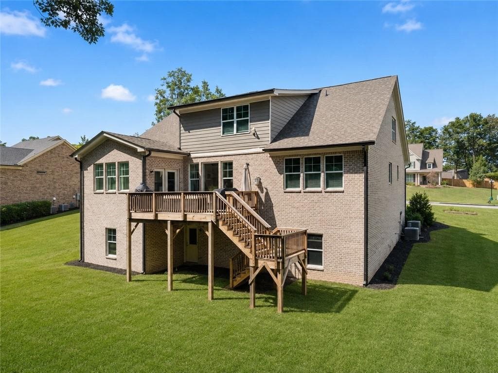 4 bedroom, 4 bathroom, 3,165 sq ft single family residence for sale at 41 Saint Ives Circle, Winder, GA 30680 — photo 4