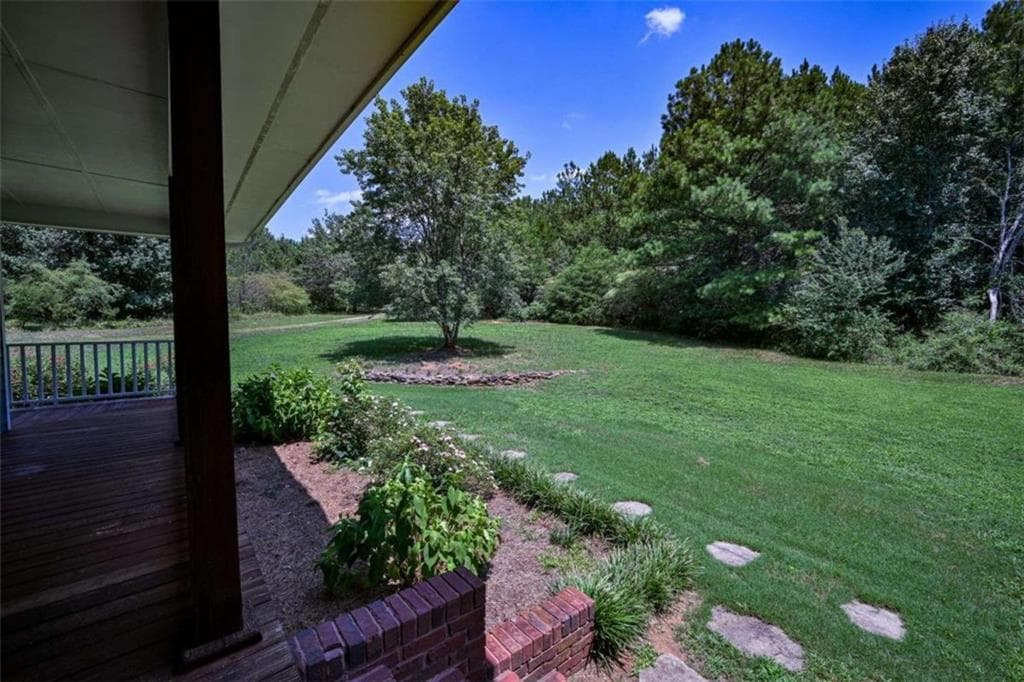 4 bedroom, 3 bathroom, 2,329 sq ft single family residence for sale at 160 River Lane, Covington, GA 30016 — photo 9