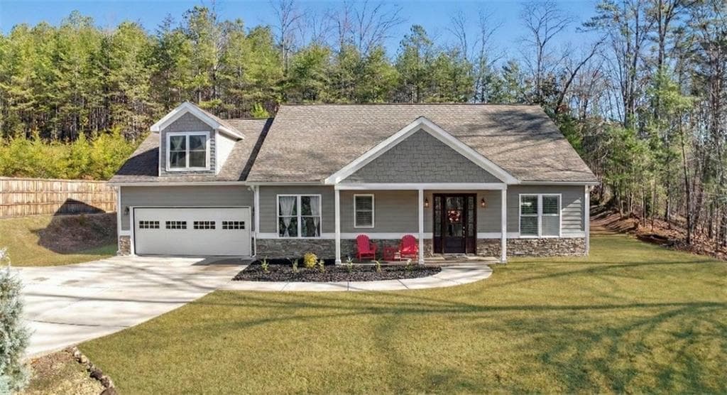 4 bedroom, 2 bathroom, 2,538 sq ft single family residence for sale at 108 Madison Court, Jasper, GA 30143