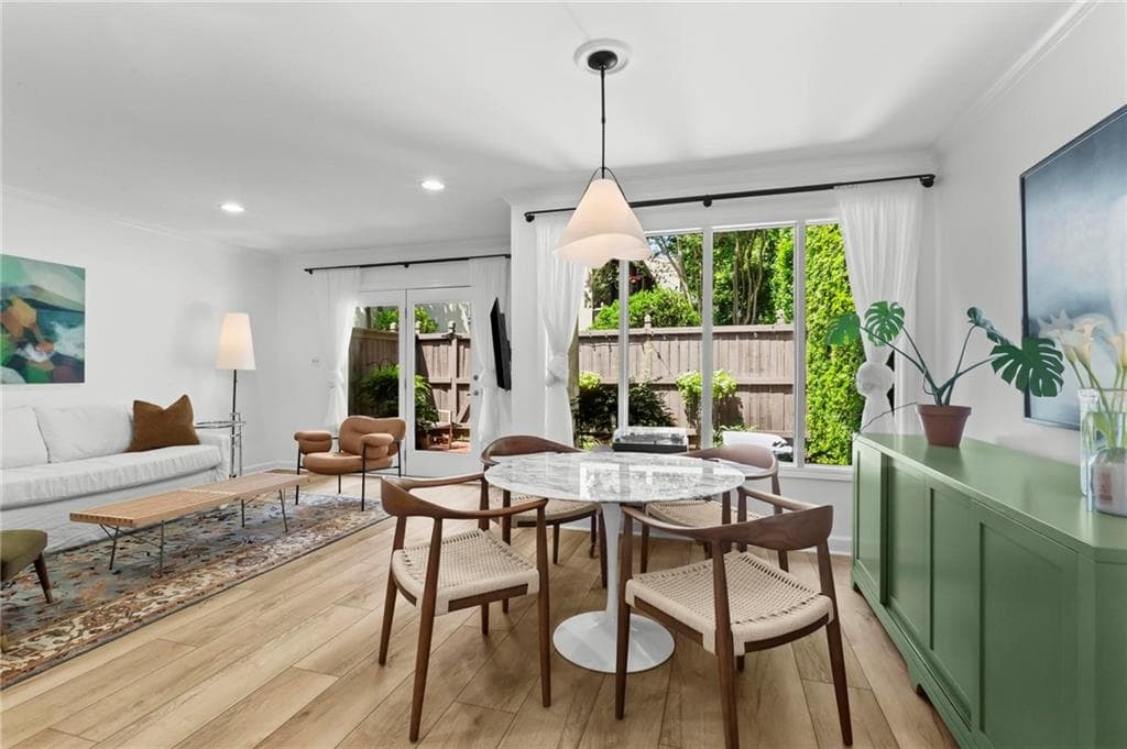 2 bedroom, 3 bathroom, 1,588 sq ft townhouse under contract at 59 Ivy Trail, Atlanta, GA 30342 — photo 9