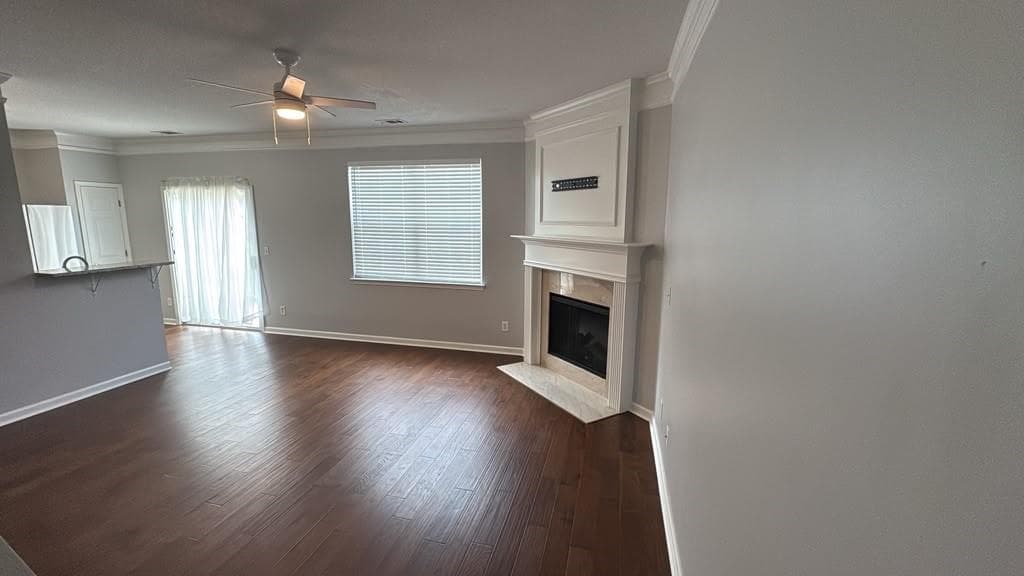 3 bedroom, 3 bathroom, 1,880 sq ft townhouse for rent at 387 Weatherstone Place, Alpharetta, GA 30004 for $2,400 a month — photo 6