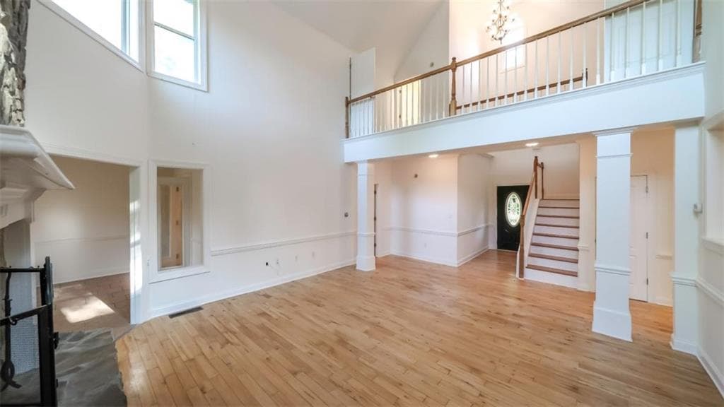 3 bedroom, 3 bathroom, 2,939 sq ft single family residence under contract at 327 Lakeridge Drive, Temple, GA 30179 — photo 9