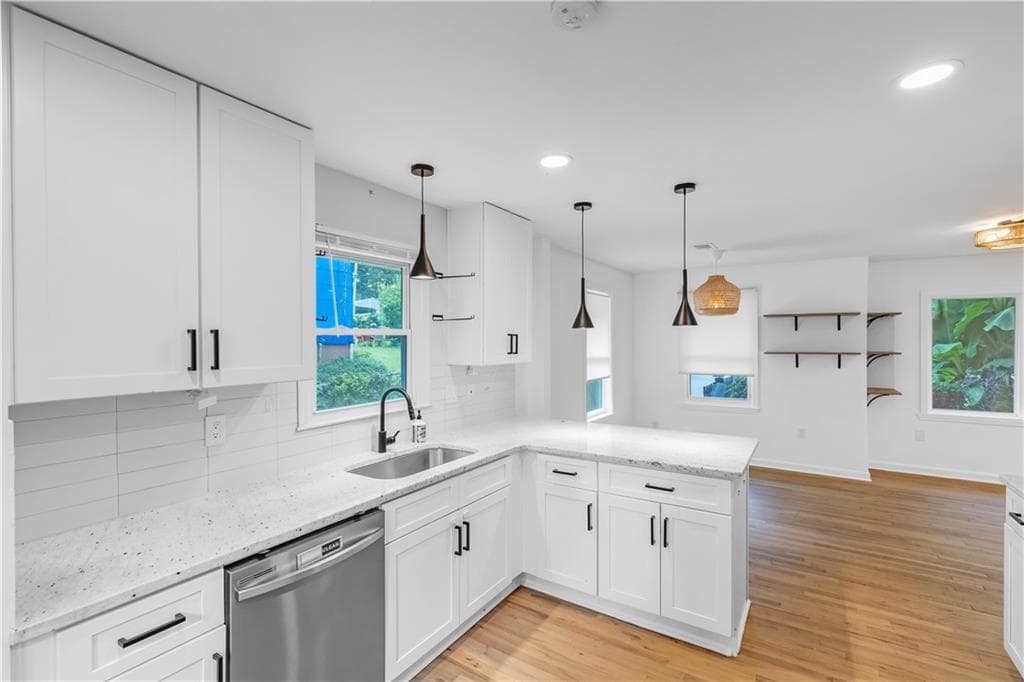 4 bedroom, 2 bathroom, 1,274 sq ft single family residence for rent at 844 Deckner Avenue, Atlanta, GA 30310 for $2,650 a month — photo 9