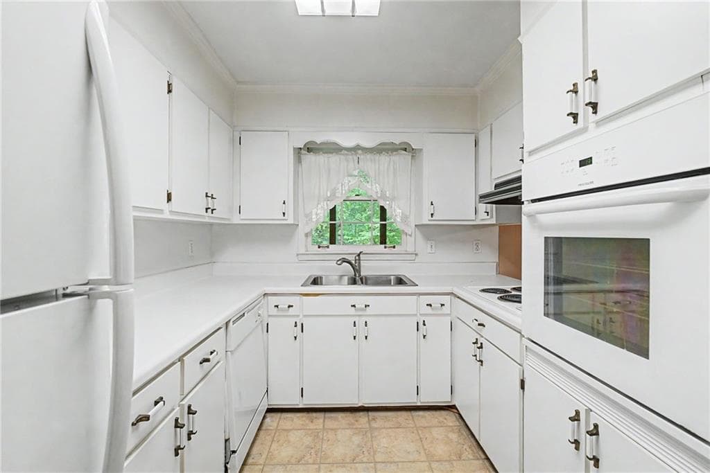 4 bedroom, 3 bathroom single family residence for sale at 503 Durand Drive, Atlanta, GA 30307 — photo 9