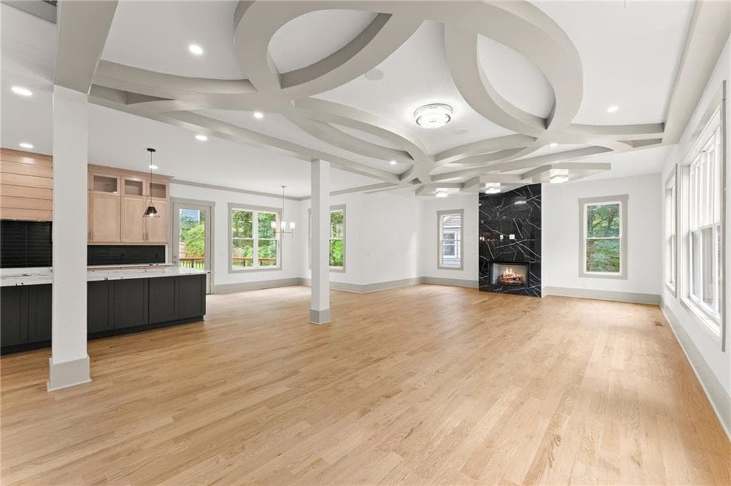 6 bedroom, 5 bathroom, 5,384 sq ft single family residence for sale at 4842 Sturbridge Crescent, Roswell, GA 30075 — photo 6
