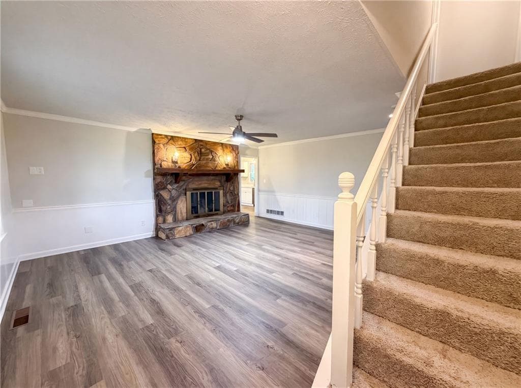 3 bedroom, 3 bathroom, 3,033 sq ft single family residence under contract at 3005 Country Walk Drive, Powder Springs, GA 30127 — photo 7
