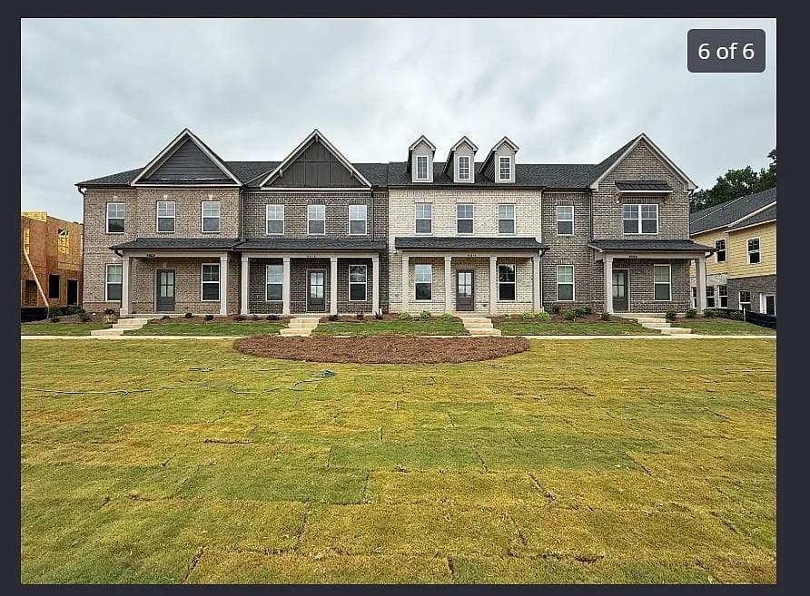 3 bedroom, 3 bathroom, 1,960 sq ft townhouse for rent at 3120 Marbella Circle, Kennesaw, GA 30152 for $2,790 a month — photo 1 of 7