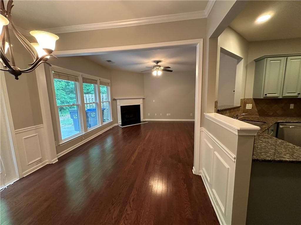 3 bedroom, 3 bathroom, 1,677 sq ft townhouse for rent at 1465 Winshire Cove, Alpharetta, GA 30004 for $2,600 a month — photo 10