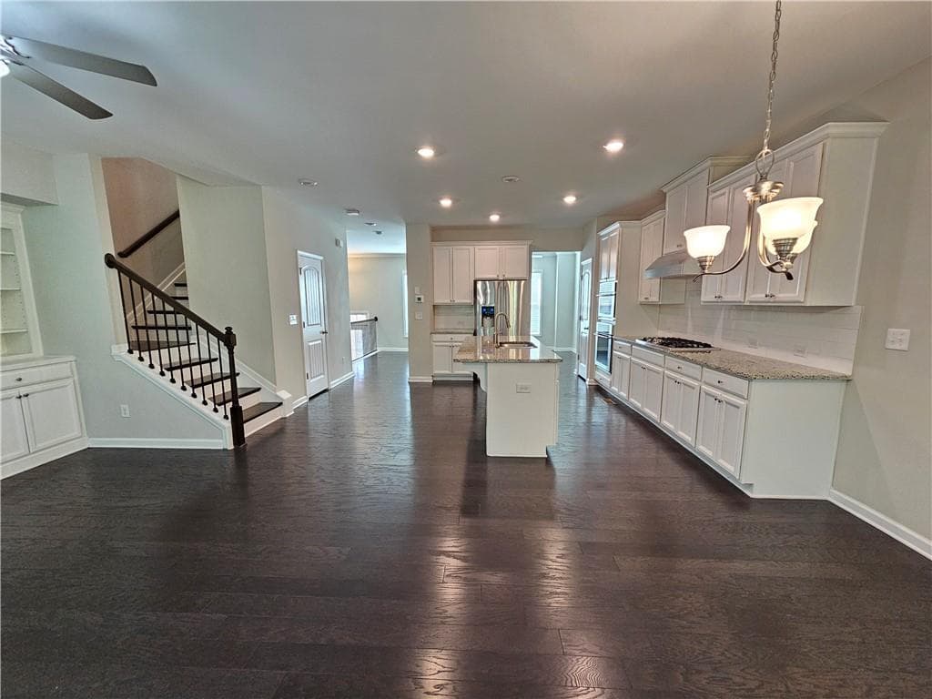 4 bedroom, 4 bathroom, 2,359 sq ft townhouse for rent at 871 Sunset Park Drive, Suwanee, GA 30024 for $2,650 a month — photo 6