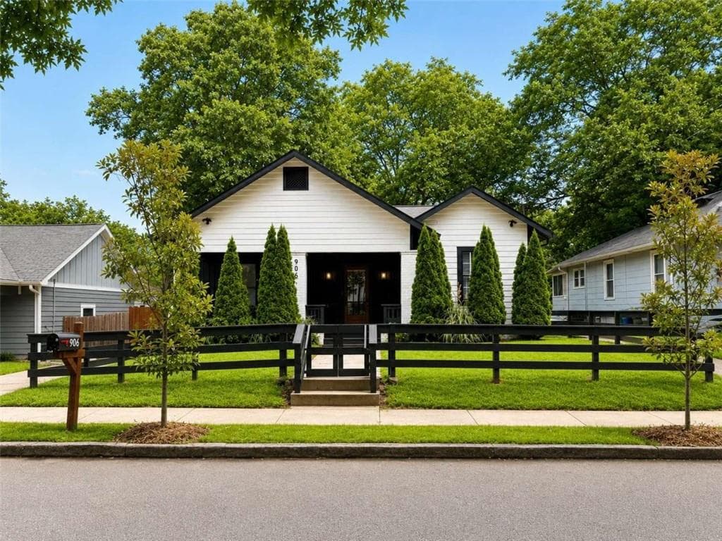 3 bedroom, 2 bathroom, 1,509 sq ft single family residence for rent at 906 Westmont Road, Atlanta, GA 30311 for $2,500 a month — photo 1 of 36
