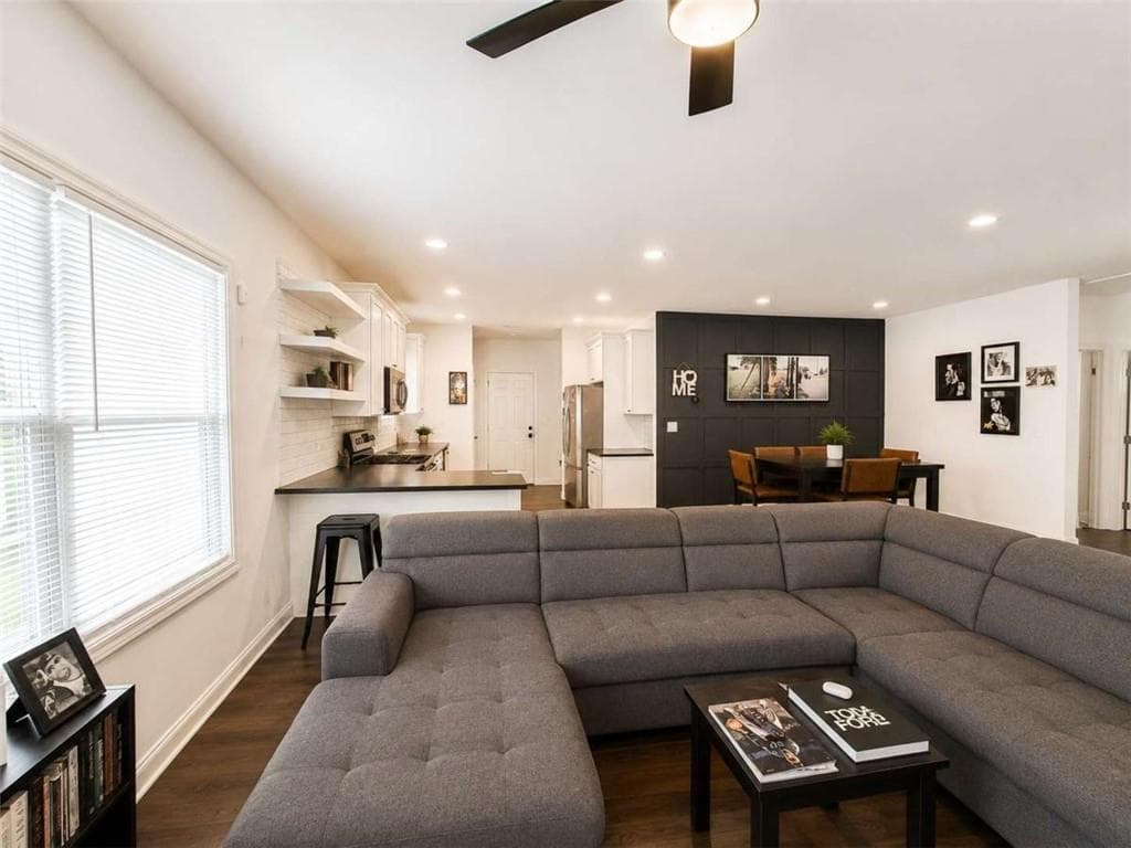3 bedroom, 2 bathroom, 1,509 sq ft single family residence for rent at 906 Westmont Road, Atlanta, GA 30311 for $2,500 a month — photo 8