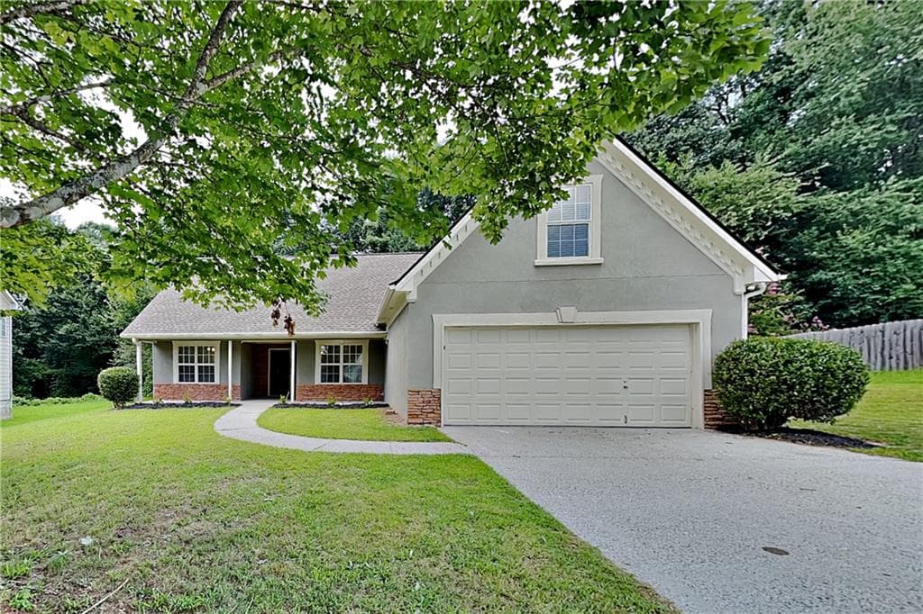3 bedroom, 2 bathroom, 1,762 sq ft single family residence for rent at 638 Castlebrooke Way, Lawrenceville, GA 30045 for $2,050 a month — photo 1 of 19
