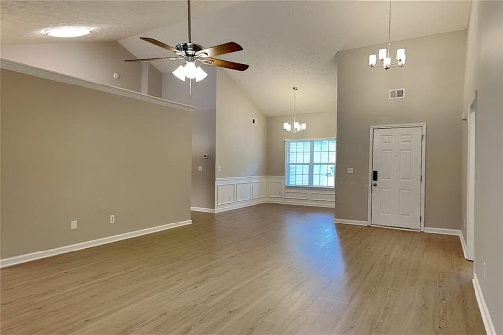3 bedroom, 2 bathroom, 1,762 sq ft single family residence for rent at 638 Castlebrooke Way, Lawrenceville, GA 30045 for $2,050 a month — photo 3