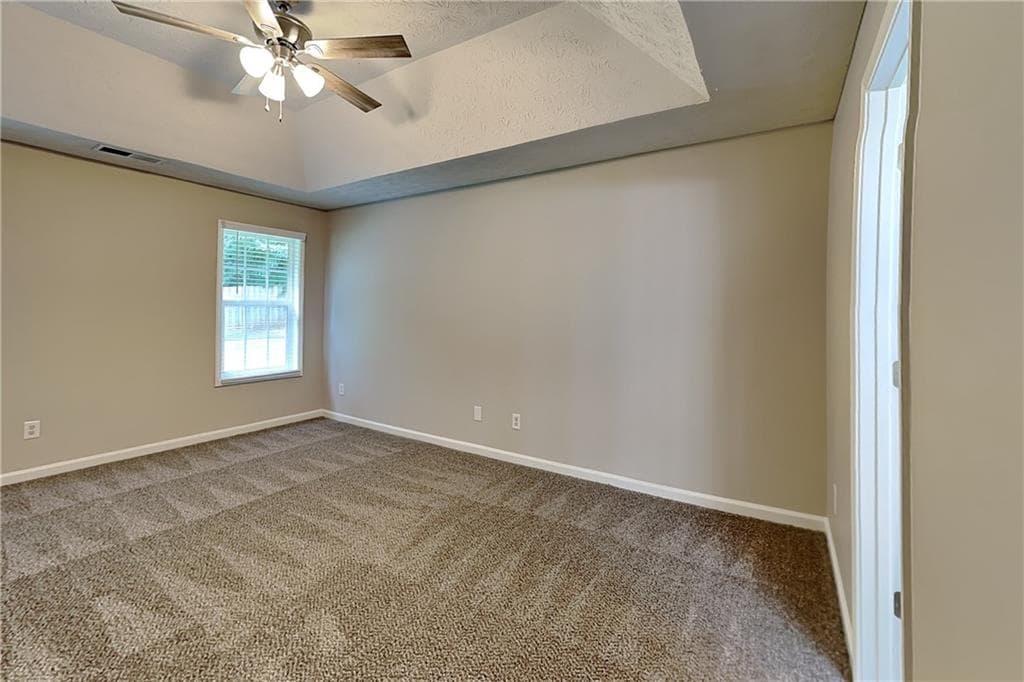 3 bedroom, 2 bathroom, 1,762 sq ft single family residence for rent at 638 Castlebrooke Way, Lawrenceville, GA 30045 for $2,050 a month — photo 8