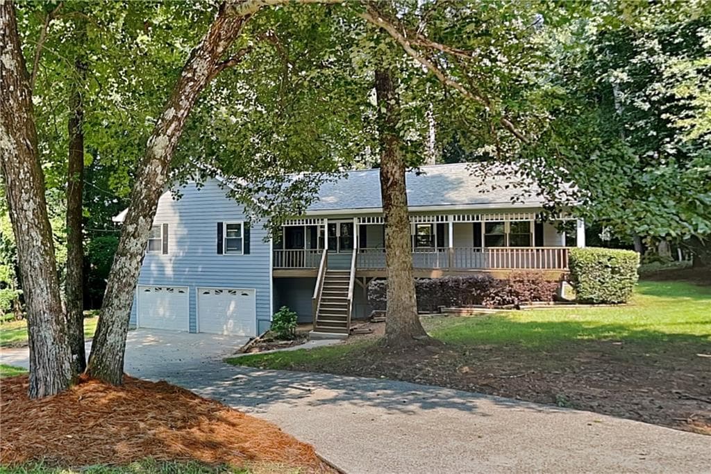 3 bedroom, 2 bathroom, 1,324 sq ft single family residence for rent at 804 Oak Trace, Woodstock, GA 30189 for $1,975 a month — photo 1 of 19